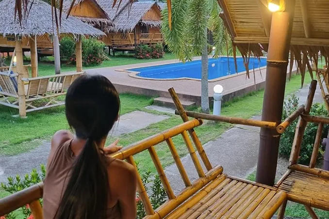 pool 8